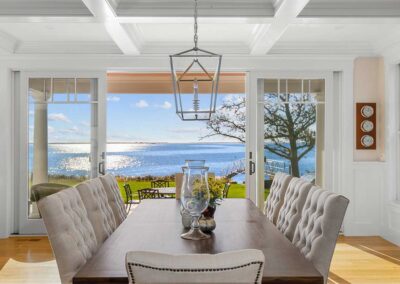 Gorgeous dining room